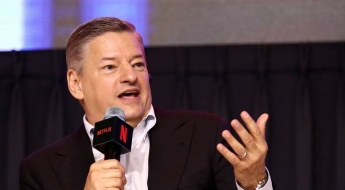 넷플릭스, 캐머런 감독 비판…