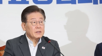 친명계 부인에도 '이재명 10월 사퇴설' 여진 왜?