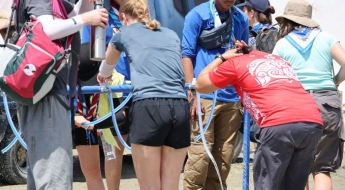 잼버리 '중단 위기'…9시 대표단 회의서 결정될 듯