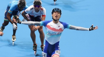 [아시안게임]롤러스케이트 최광호남자 스프린트 1000ｍ 금메달