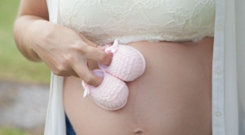 4kg 넘는 신생아 건강해서 좋아했는데…