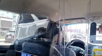 끊이지 않는 택시기사 폭행…지자체 '보호격벽' 설치사업은 올스톱