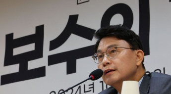 윤상현 "욕 먹어도 나중엔 따 찍어줬다…1년 후 국민들은 또 달라져"