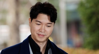 ‘출연료·법카 사적 사용’ 박수홍 친형 징역 3년6개월 확정(종합)