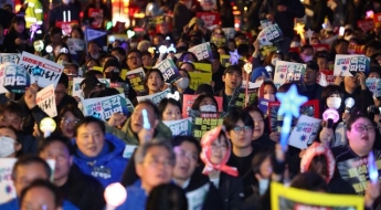 충암고 이사장 "尹, 부끄러운 졸업생으로 백만번 선정하고 싶다"