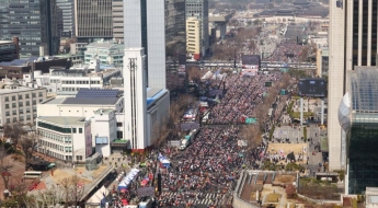 주말 서울 도심 곳곳 탄핵 찬성·반대 집회 열려