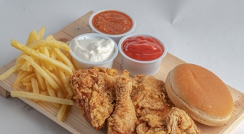 "이제 치킨 1마리 안됩니다" 정부 방침에 난리난 치킨업계…'중량 표시' 논쟁 가열