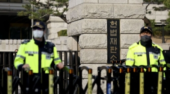 "대선 사전투표 막아달라" 법대 교수 가처분 신청…헌재 "기각"