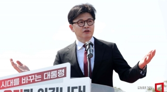 한동훈 "李대통령, 한학자 만난 것 같다…통일교 게이트 핵심"