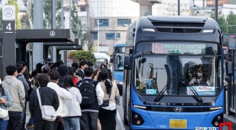 '10.48% 인상' 부산 버스노사 합의, 서울도 영향 줄까