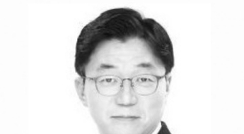 [시시비비]美中 '치킨게임' 살아남는 자가 승자일까