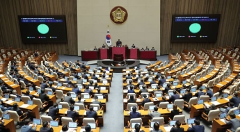 통과된 13.8兆 추경 집행에 속도...이달부터 투입