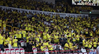 창원LG세이커스, 창단 28년만에 첫 우승…7차전서 SK 제압