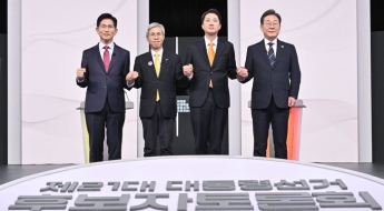 李 호텔경제론에…이준석 