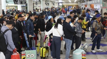 "버스요금으로 배 타자"…'뱃삯 1500원'에 관광객 급증한 이곳