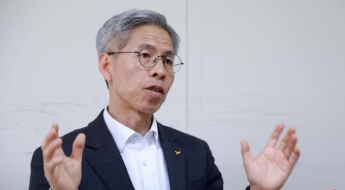 "찍어주지 못해 미안해"…투표 끝나자 권영국에 13억 후원 폭주 