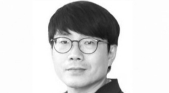 [시시비비] 1700만명의 선택을 받은 첫 대통령