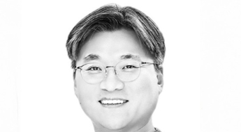 [초동시각]10년 뒤 