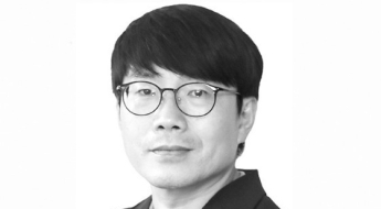 [수담(手談)]반상(盤上)에 무의미한 돌은 없다 