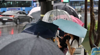 남부지방 6월 하루 강수량 기록 경신… 정체전선 북상 주의