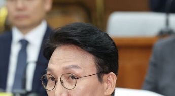 김민석 총리 후보 청문회 첫날…여야 자료 제출 두고서 격돌