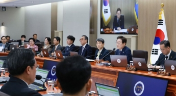 '1대1 동수면 어떡하냐' 李대통령 묻자…해법 제시 못 한 방통위원장