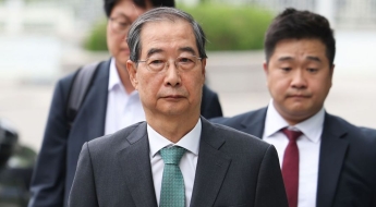 한덕수, 내란특검 조사 13시간 만에 귀가…계엄 국무회의 집중 수사