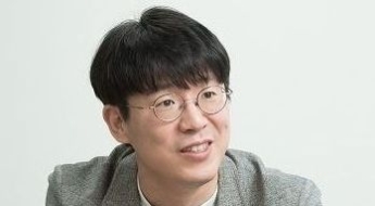 [단독]"밤 11시 10분엔 주무세요"…알고보니 세계적 수학자가 만든 '갤워치8 핵심기능'