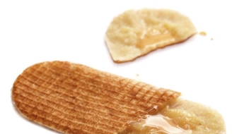 찌꺼기 모아 만들었는데 '대박'…일본 MZ세대서 난리라는 '바타노이토코'[맛있는 이야기]