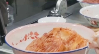 '흑백요리사' 표절하더니…中 예능서 김치를 파오차이로