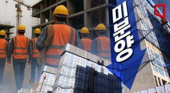 '유령 아파트'만 덩그러니…하루벌이 사라지자 급전도 실업급여도 엄두 못내[건설위기 보고서]