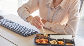 "가격 부담 없어 너무 좋아요" 혼밥족들 '우르르'…한그릇으로 대박난 배민