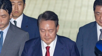 尹, 내란 재판 5회 연속 불출석…궐석재판으로 진행