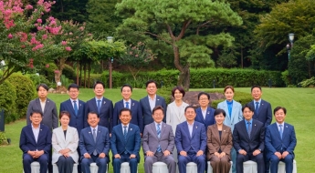 李-與, 수사·기소 분리 檢개혁안 추석 전 본회의 통과 의견 맞췄다