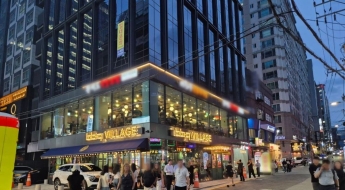 다이소·올리브영 돌아오니 외국인들 '우르르'…강남 상권 공실률 5.1%P 급락[부동산AtoZ]