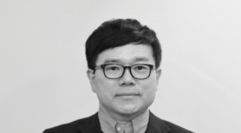 [초동시각] 바로크 시대에 살아남는 법