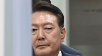 "尹, 너무 충격적" 주장에 "국익 위한 행위냐" 반박…'구치소 CCTV' 열람 논란