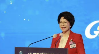 "우리 엄마보다 젊어보여"…93세 이길여 총장 놀라운 근황 