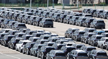 휘발유차 매각하고 전기차 사면 보조금 100만원 더 준다 