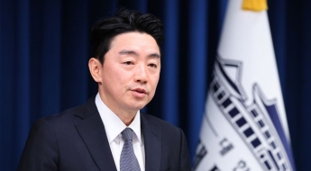 '김현지 부속실장' 인사…강훈식 "한 달 전부터 준비, 국감과 무관"