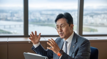 수익률 495% 'ETF'의 비밀…정치로 읽은 방산株 성장 시나리오