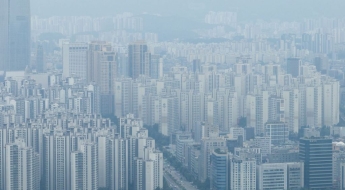용돈 말고 땅·아파트 주는 조부모…증여액 1조5000원 넘어