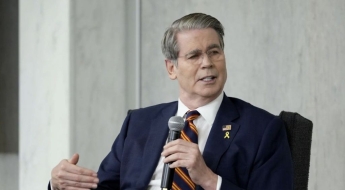 트럼프, 베센트 향한 사심 발언?… 차기 Fed 의장 거론했다가 철회