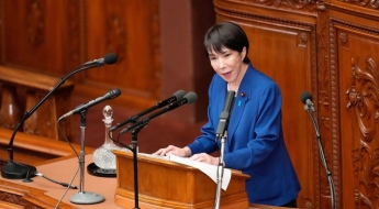 '여자 아베' 다카이치 총리 집권…아베노믹스 재개될까
