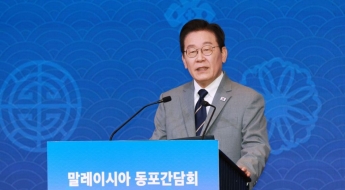 李대통령 "3500억 달러 대미 투자, 주요 쟁점 모두 난항"…韓美 온도차 (종합)
