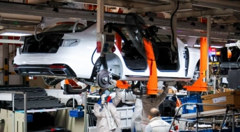 中 제조업 7개월째 위축국면…9년만에 최장