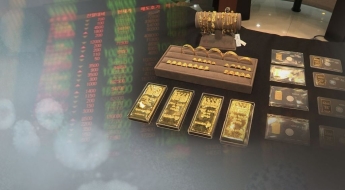 "다시 오를 거야, 지금이 기회"…금값 뚝뚝 떨어지자 골드뱅킹 잔액 폭증