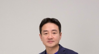 네이버도 오프라인 시장 진출…토스 수성에 전력· 카카오는 거리두기