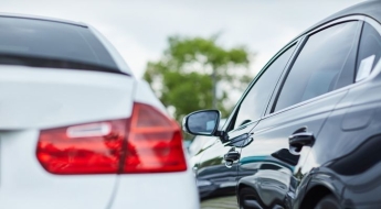 [단독]"이제 제네시스 옆에만 주차해야겠네"…레이더로 '문콕' 원천 차단한다