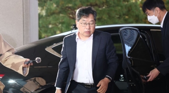 대장동 '항소 포기' 거센 비난… 노만석, 자리보전 어려울 듯